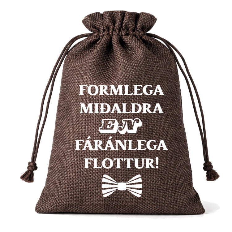 Gjafapoki - "Formlega miðaldra en fáránlega flottur"
