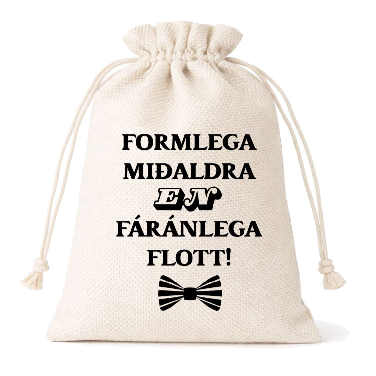 Gjafapoki - "Formlega miðaldra en fáránlega flott"