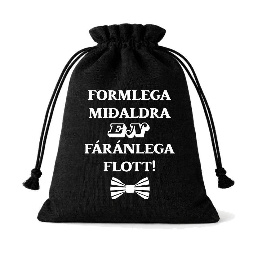Gjafapoki - "Formlega miðaldra en fáránlega flott"