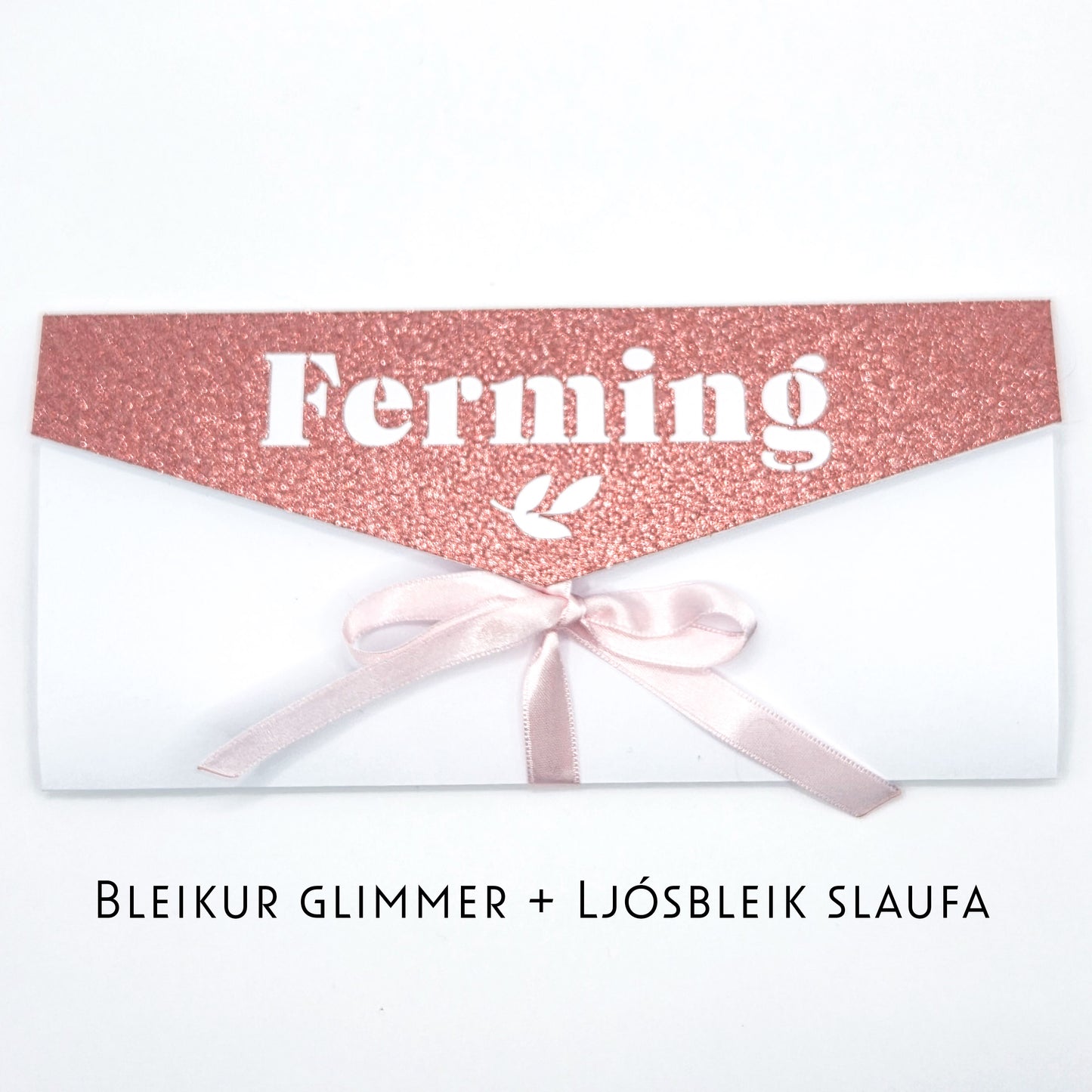 Peningakort útskorin